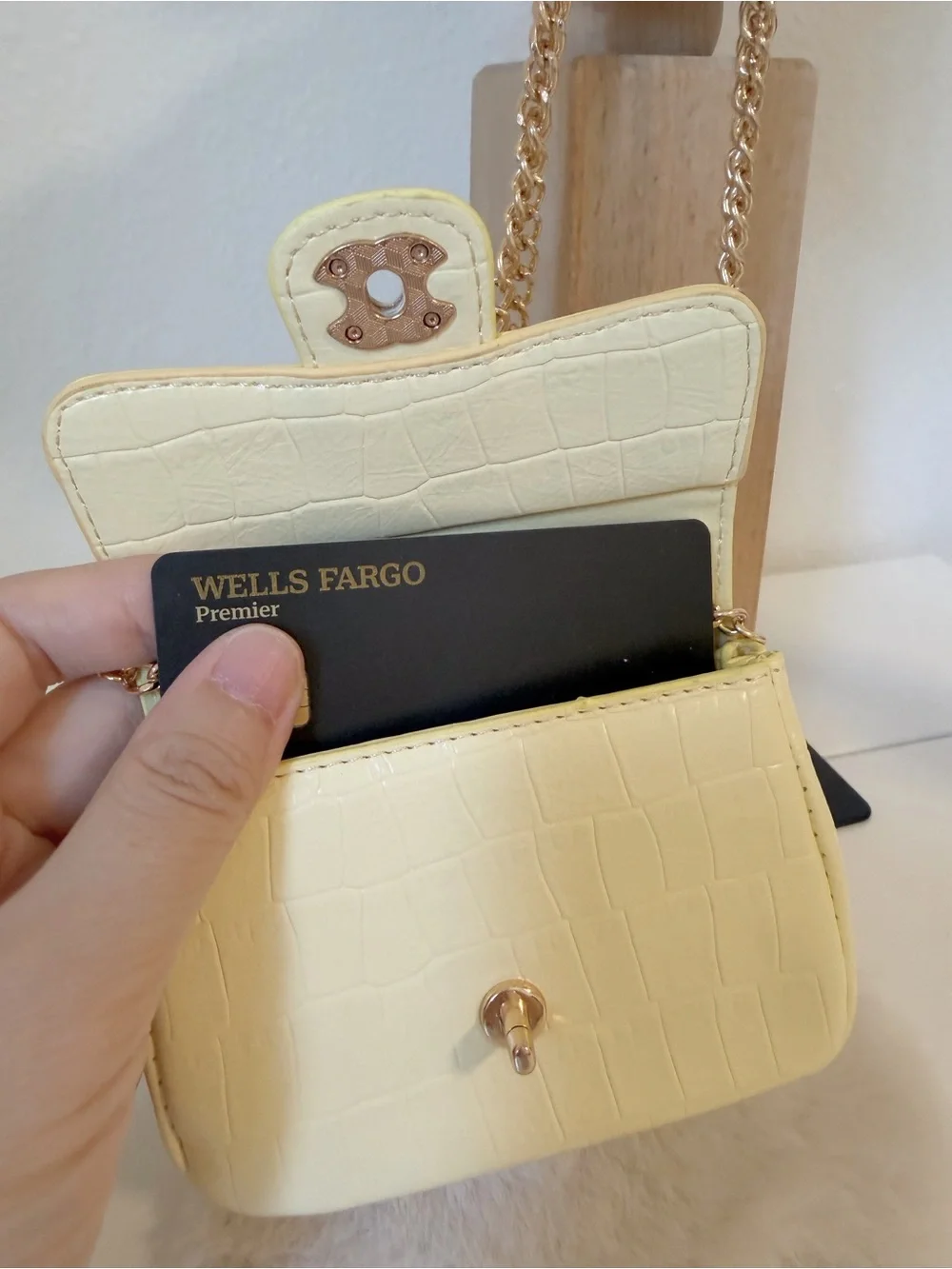 Cream Yellow Croc Embossed Mini Crossbody Bag & Card Holder